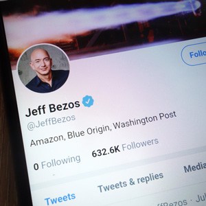 Jeff Bezos' $4.1 Billion Sale. Top family Law attorney Peter M. Walzer explains.