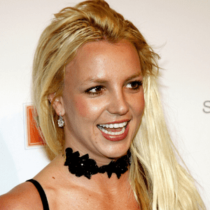 Britney Spears in Bel Air, CA on 12/1/07